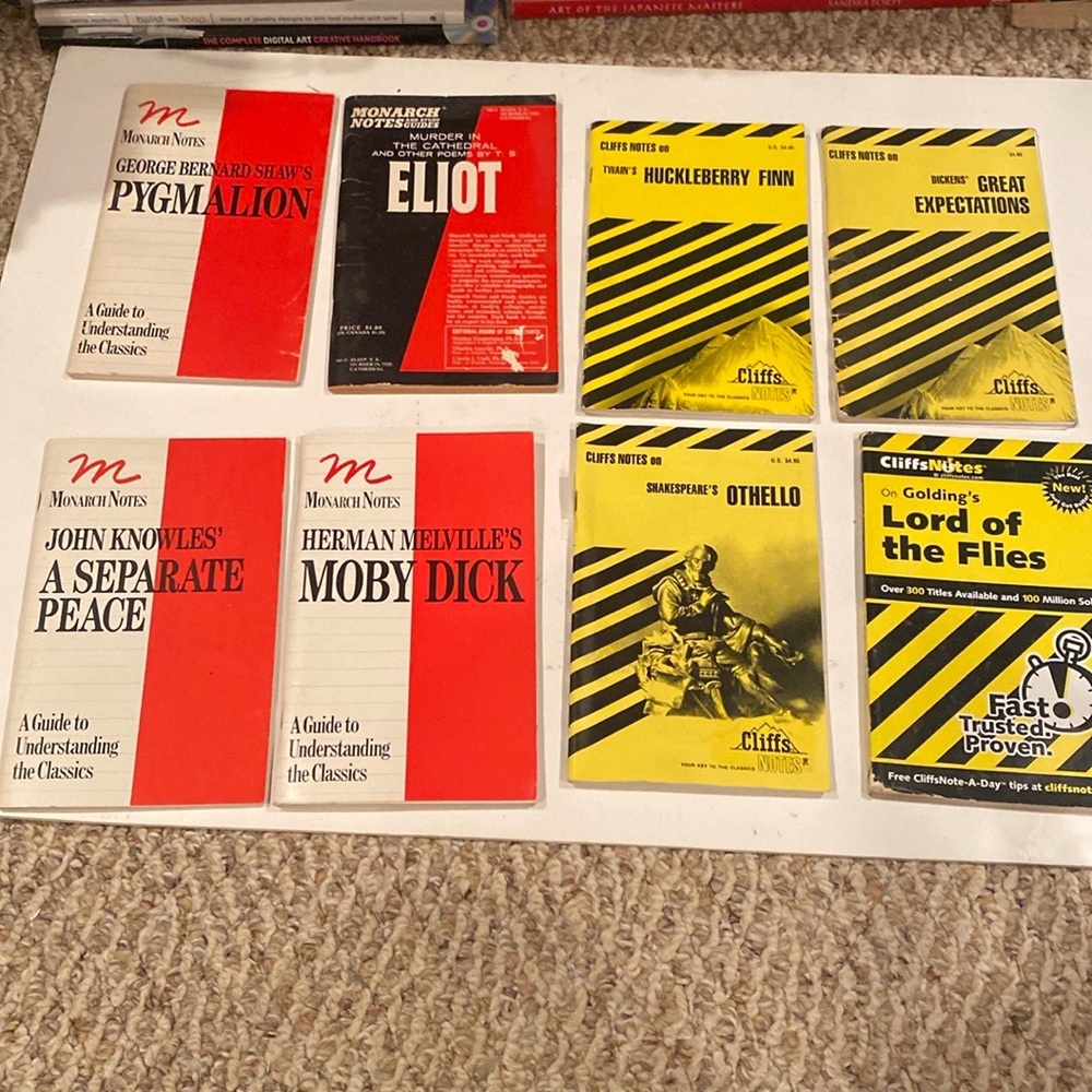 Lot of 8 Cliff’s Notes and Monarch Notes